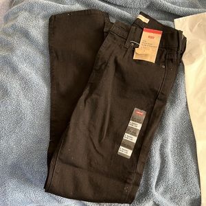 Brand new never worn Levi’s